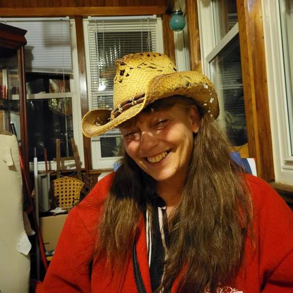 Meet your Posher, Tracey - Picture 1 of 1